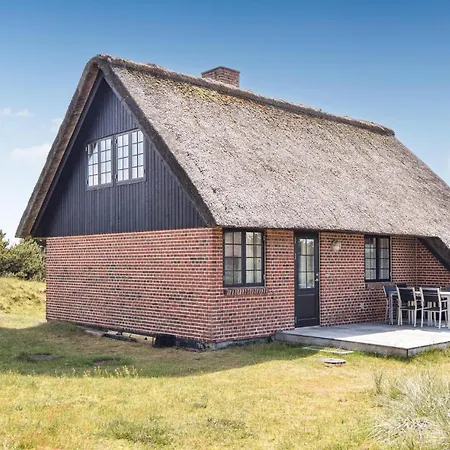 Sonderho Strandvej Tatil Evi *